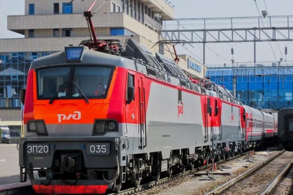 Из южной столицы в мегаполис: как выбрать удобный поезд Ростов — Москва для комфортной поездки
